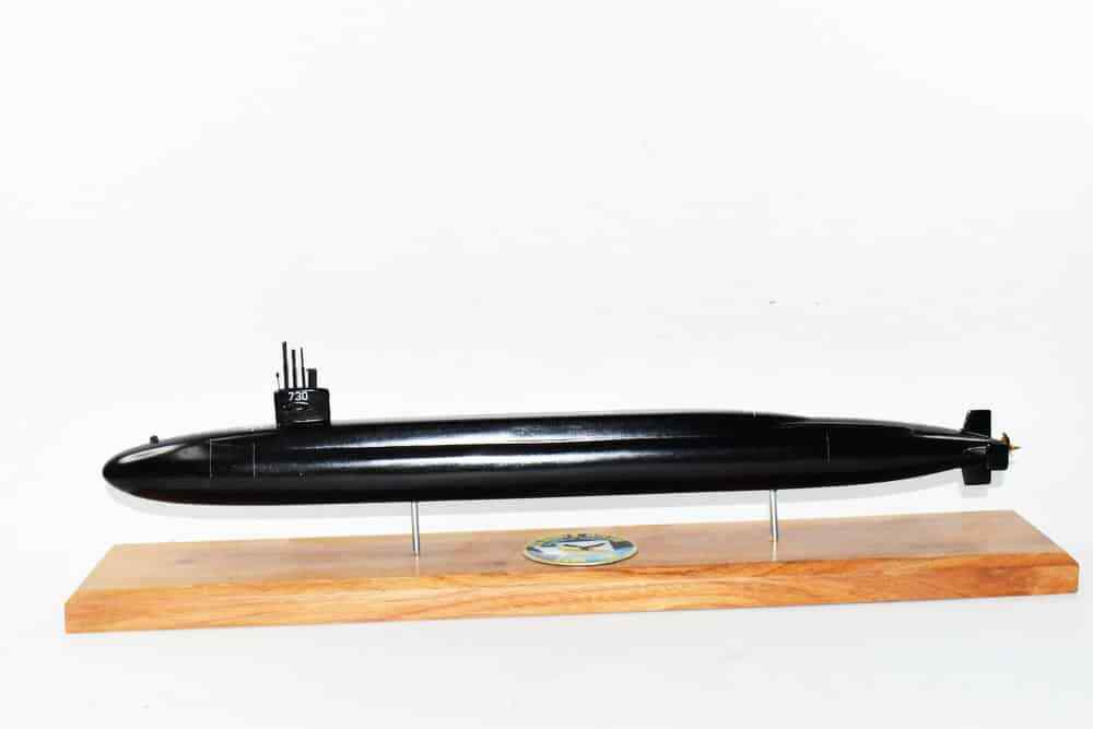 USS Henry Jackson SSBN-730 Submarine Model (Black Hull)