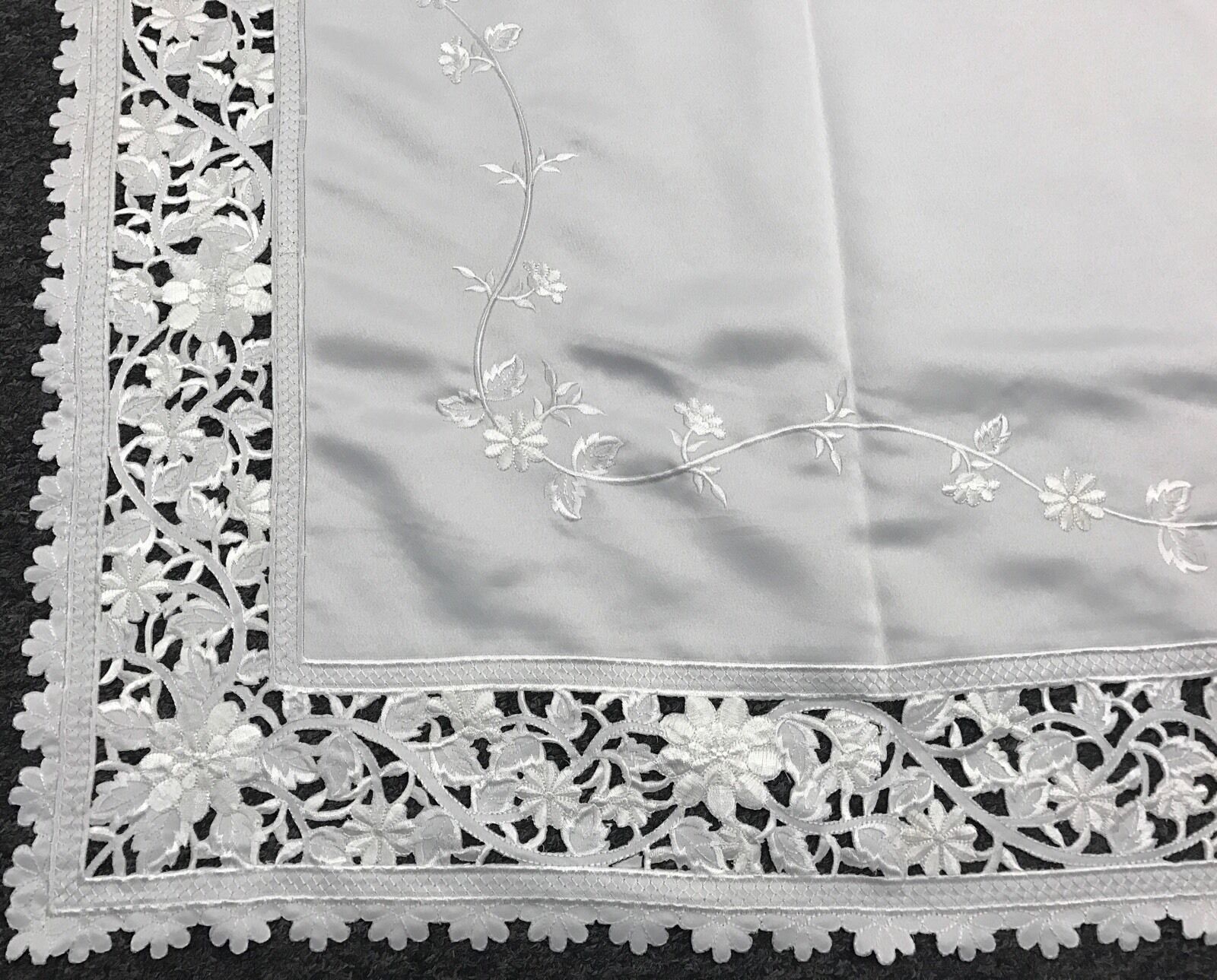 Embroidered Embroidery Tablecloth Napkins 72x108\