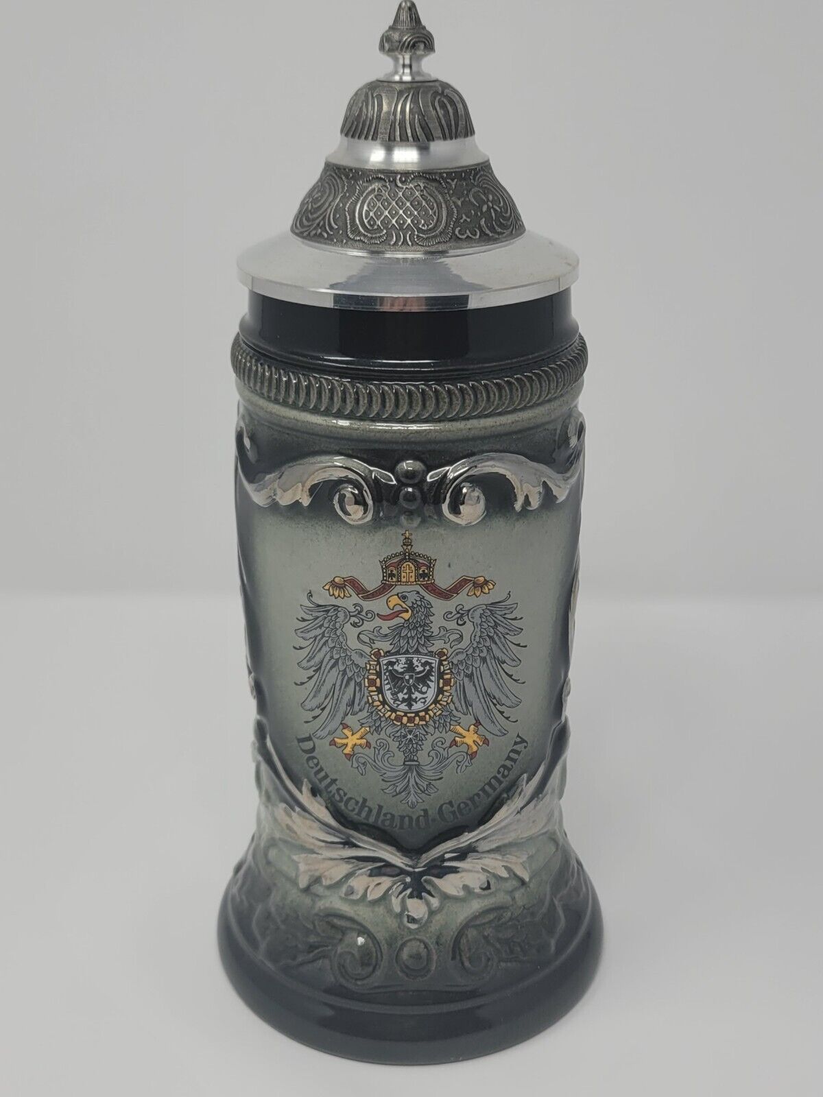 Embossed Ceramic BEER Mug Stein w/ Zinn Pewter Lid ~ DEUTSCHLAND Coat de Arms