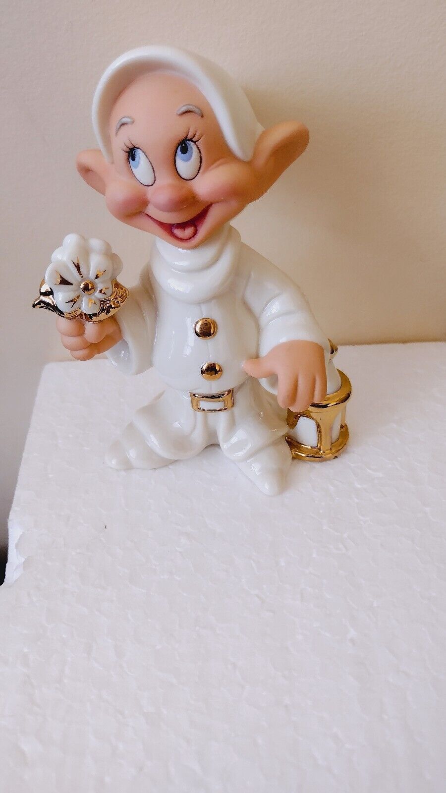 Lenox Snow White Disney Showcase Collection Grumpy Figurine