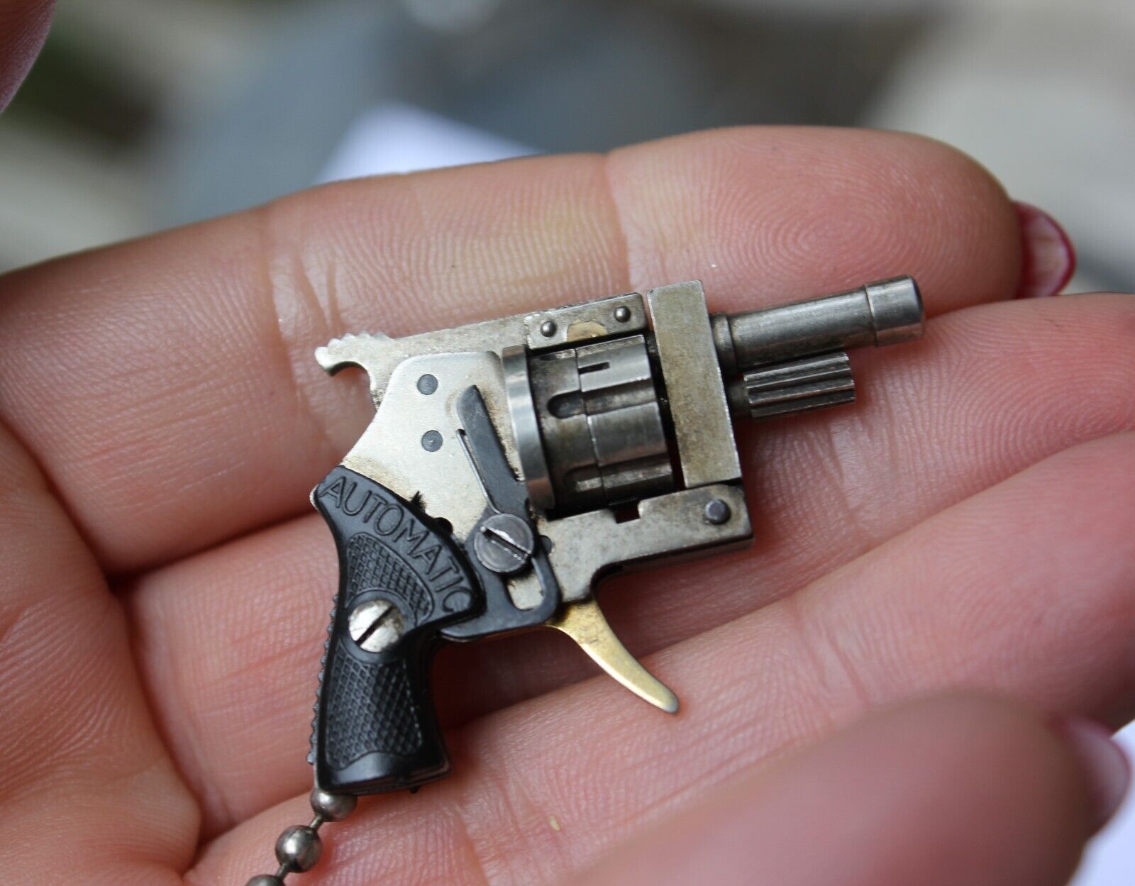 Rare Xythos 2mm Pinfire Gun Key-ring chain, Small 6 Shot Revolver Keychane