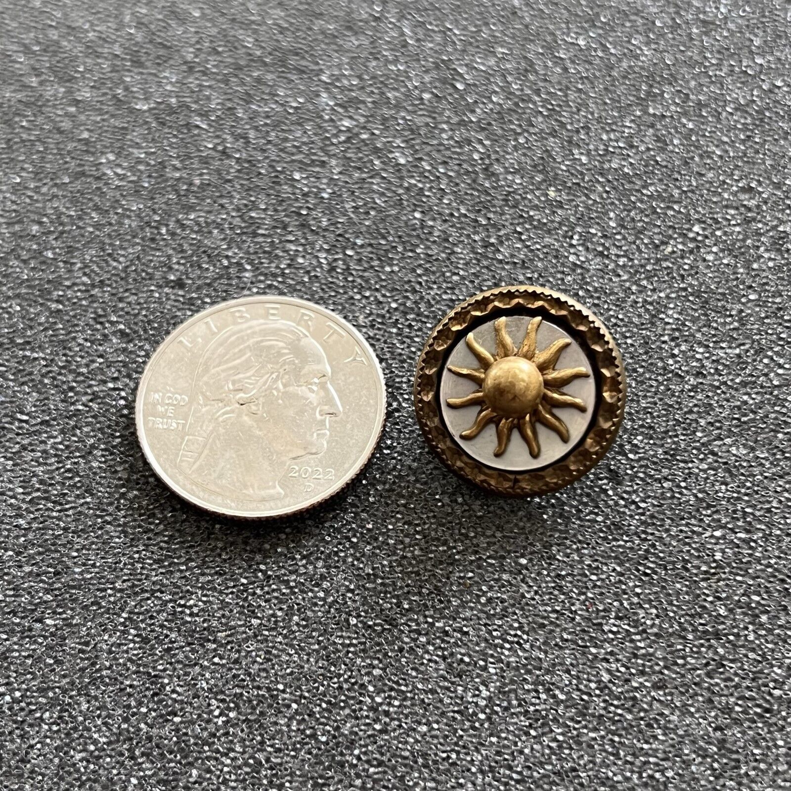 Vintage Sun Burst Small Brooch Pin Pinback #45056