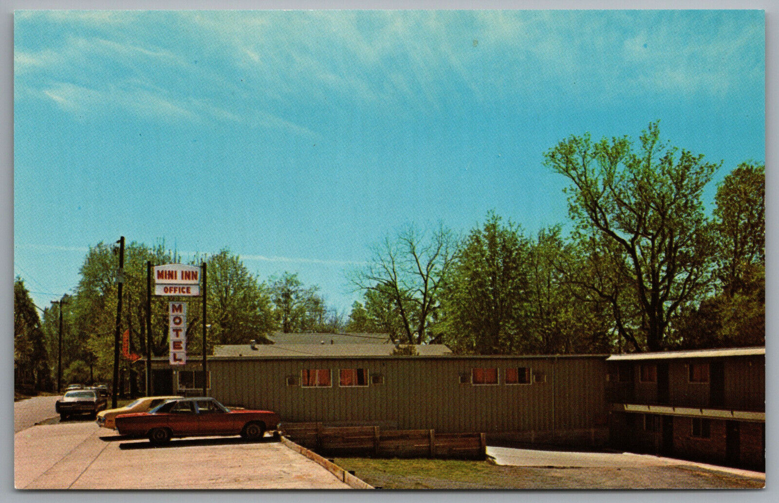 El Dorado AR Mini Inn Motel 518 Russell Street c1974 Postcard