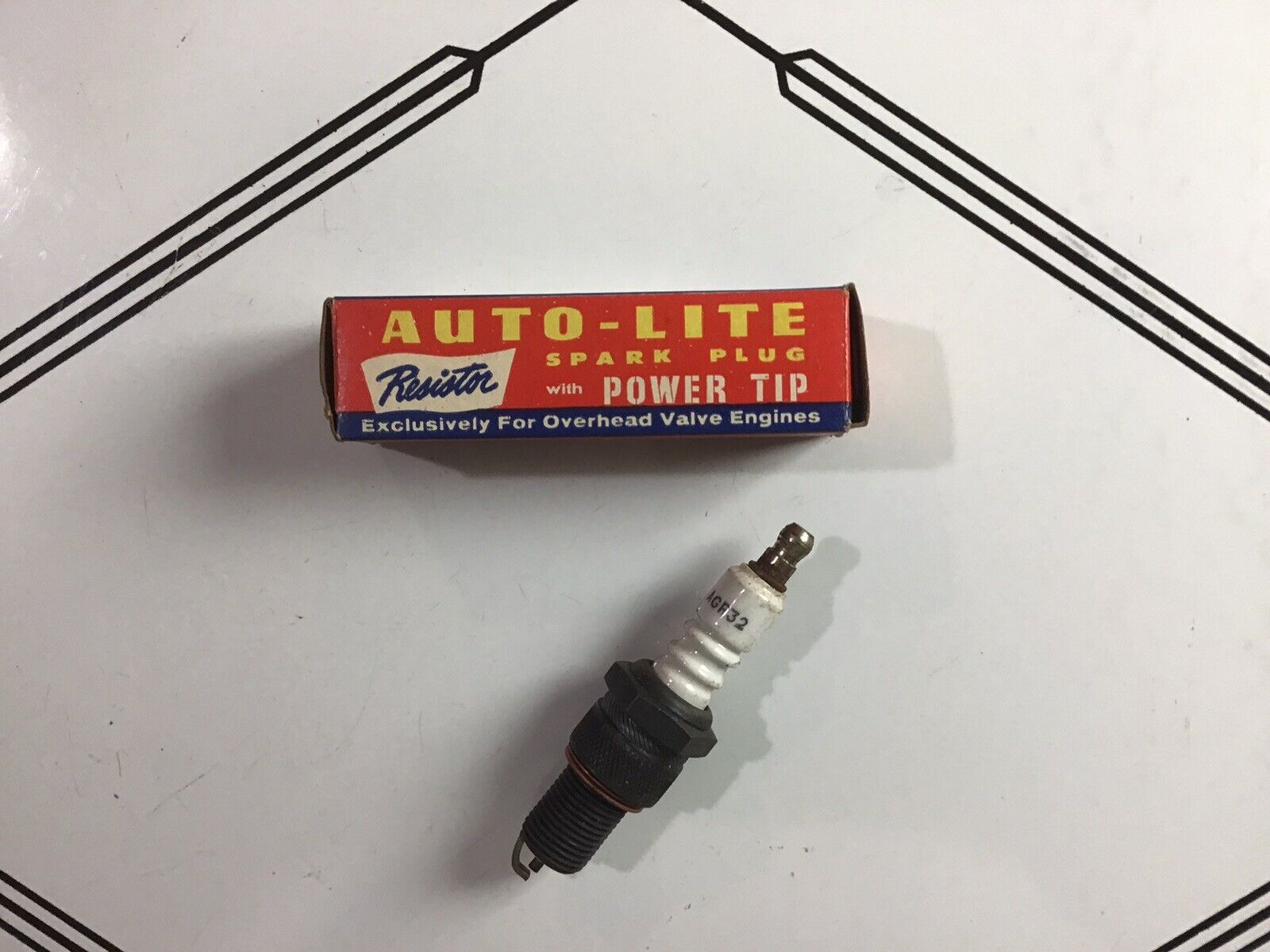 Vintage Auto-lite Resistor AGR32 Spark Plug NOS