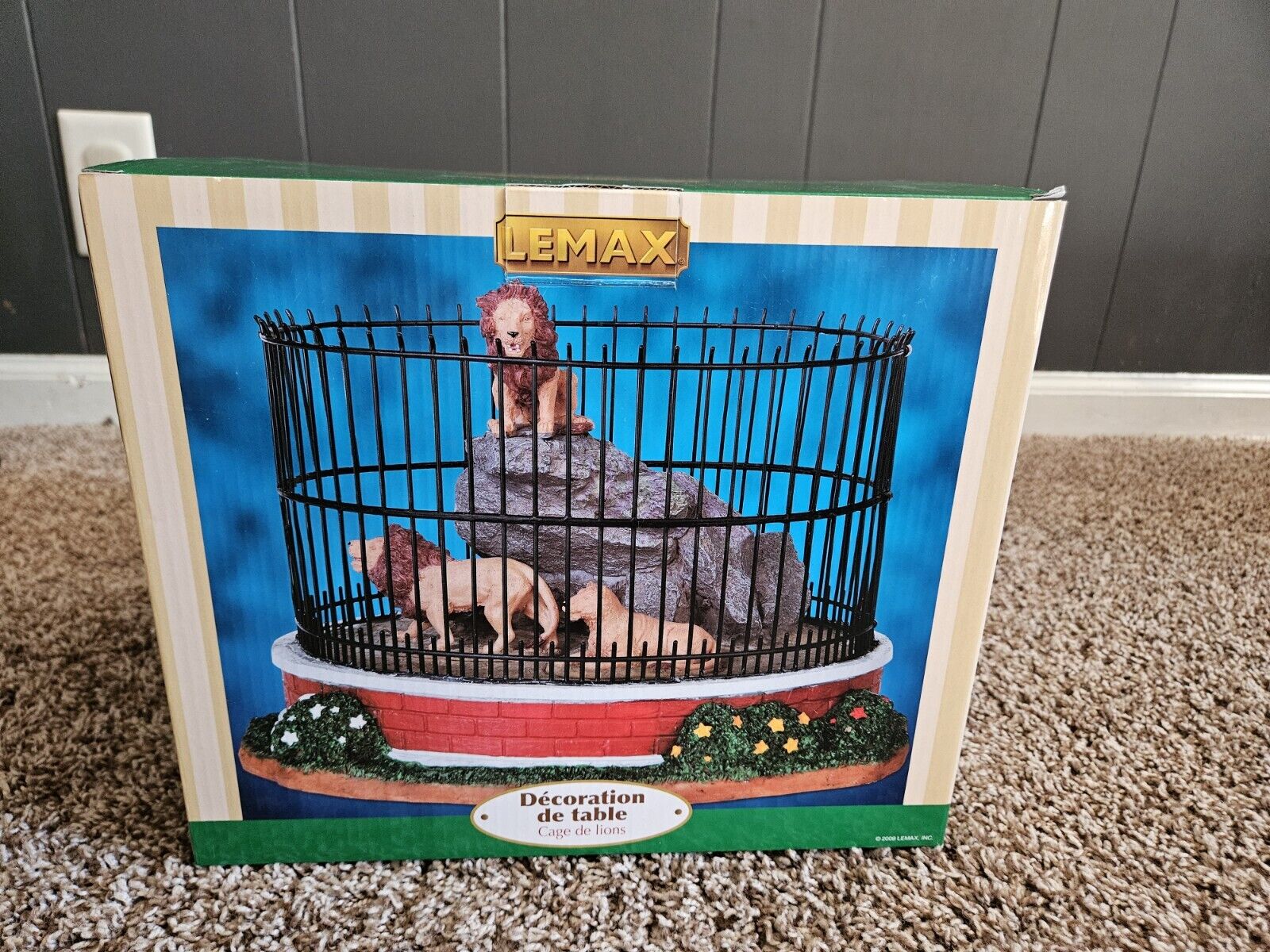 Lemax Village - Animated Zoo Lion Cage - Good Condition
