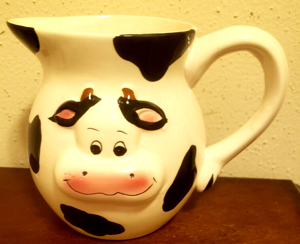 Vintage Ceramic black and white spotted cow face pitcher farmhouse country