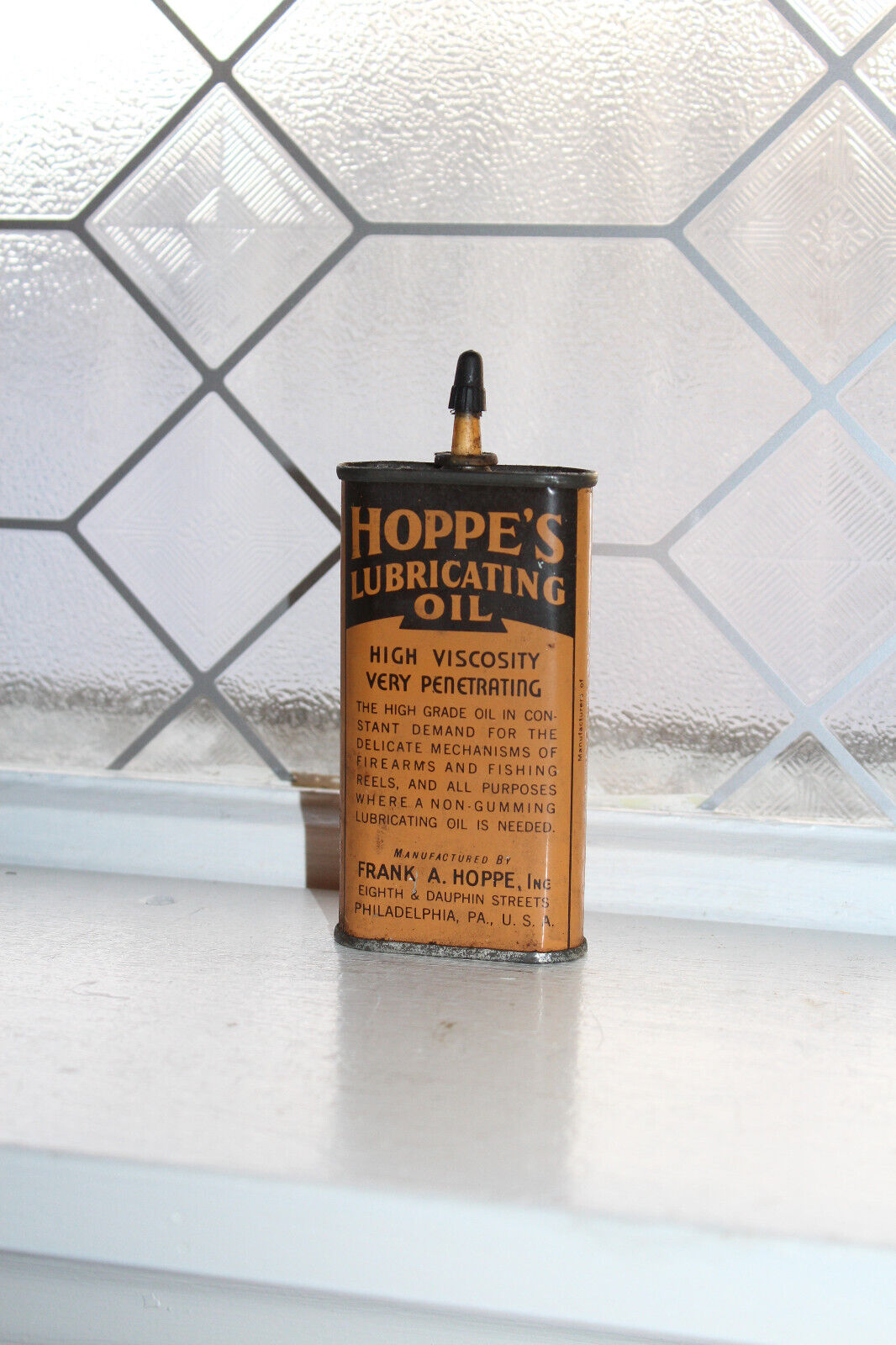 Vintage Hoppe\'s Lubricating Oil Can