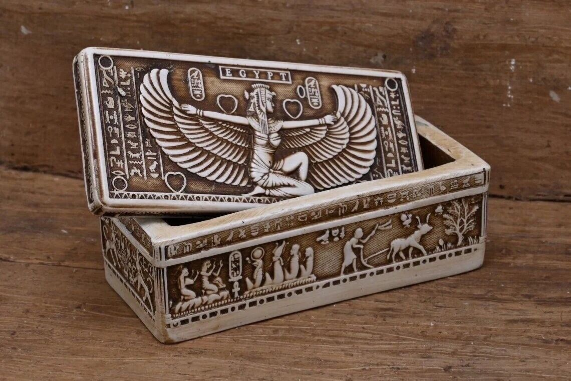 Antiquities Egyptian Jewelry box Ancient Box Pharaonic Rare Unique Egyptian BC