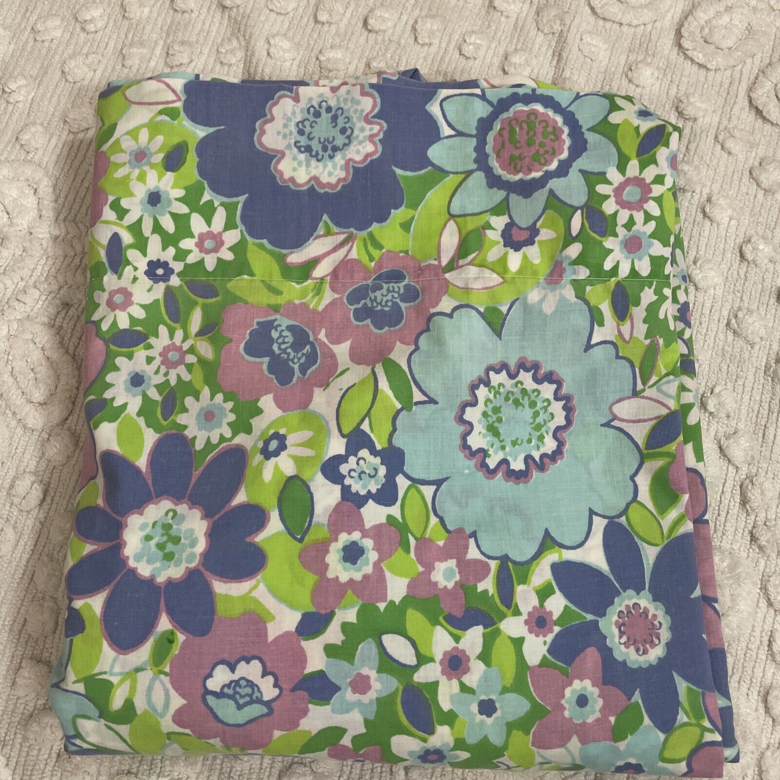 Vintage Floral Flat Sheet, Full,  Retro FlowerPower, Material 70’s Mod