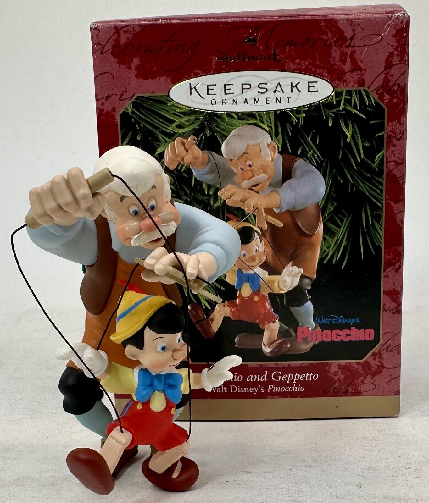 Hallmark Keepsake Ornament Walt Disney Pinocchio & Geppetto 1999