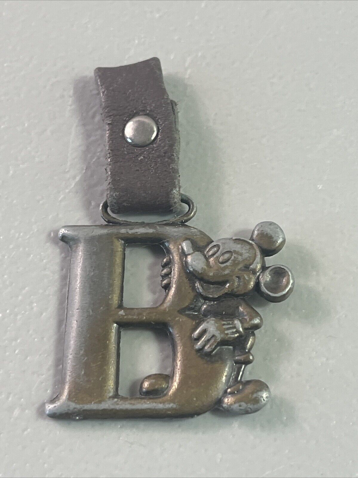 Vintage Disney Mickey Mouse Letter B Brass Keychain Key Ring SHIPS FREE