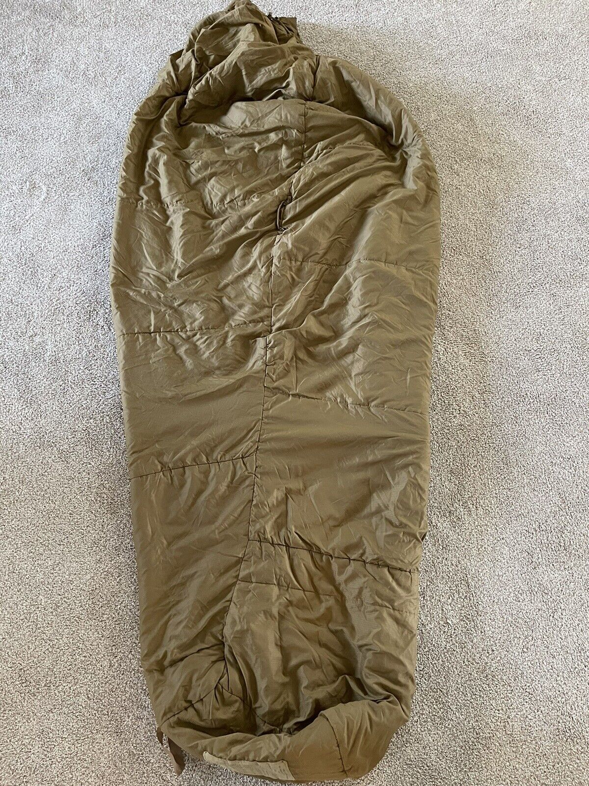 Genuine USMC  3-Season Sleeping Bag Coyote Brown Regular 8465-01-574-3998