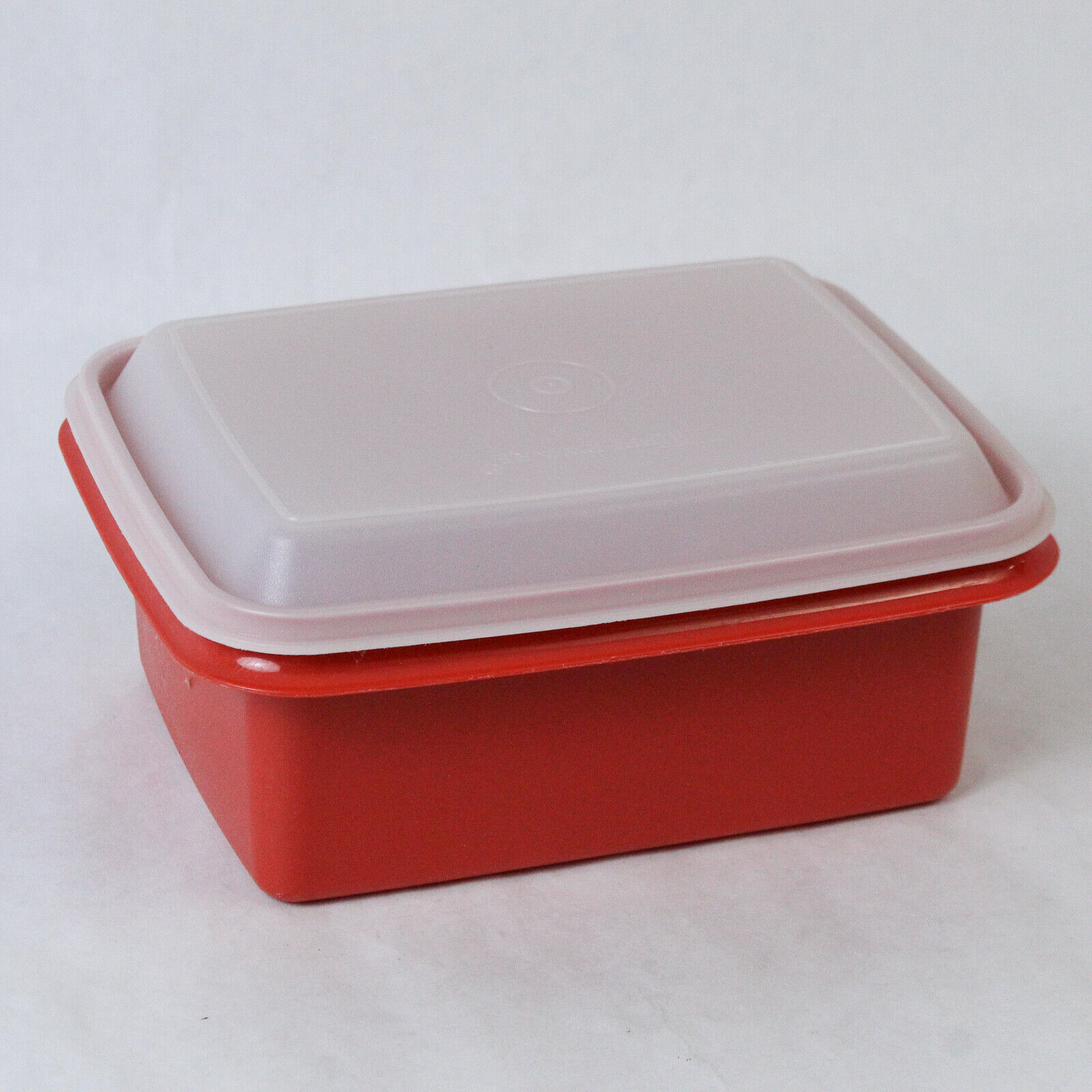 Vintage Tupperware Plastic Container 1254-17 Lid 1258-15 Kitchen Collectible
