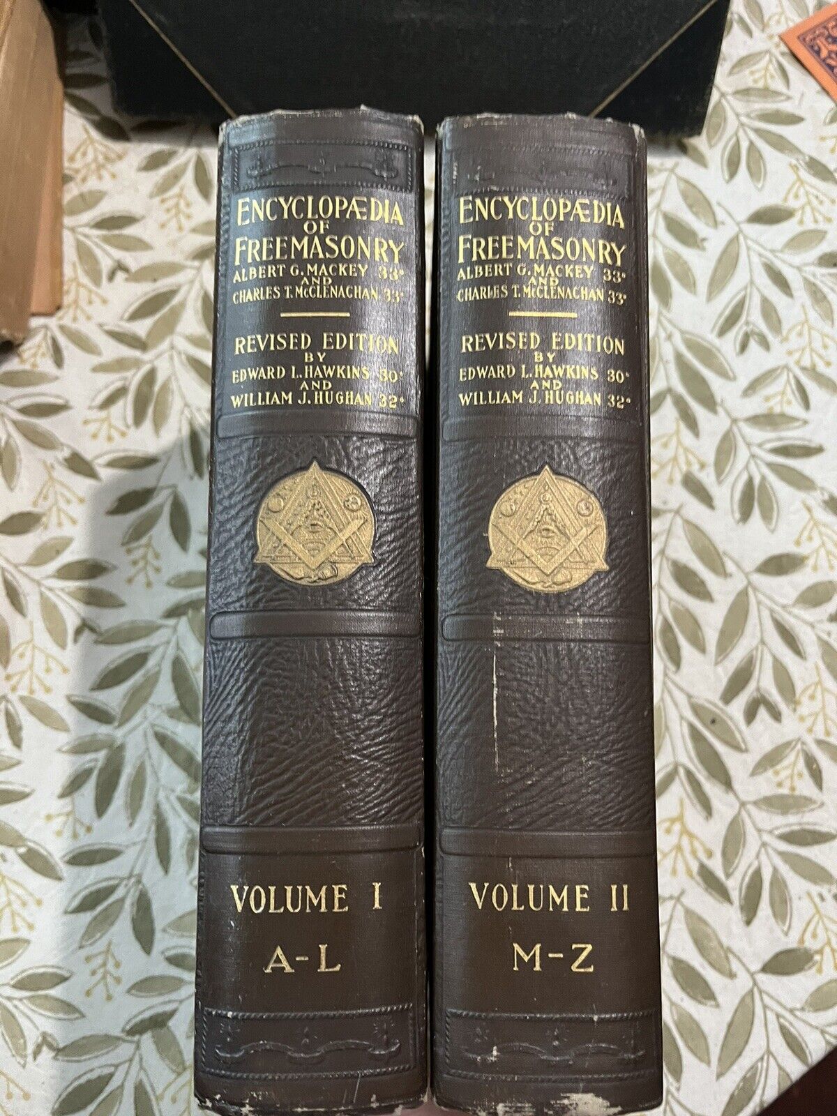 Encyclopedia of Freemasonry (1927) Mackey, w/ *RARE* Encyclopedia Handbook