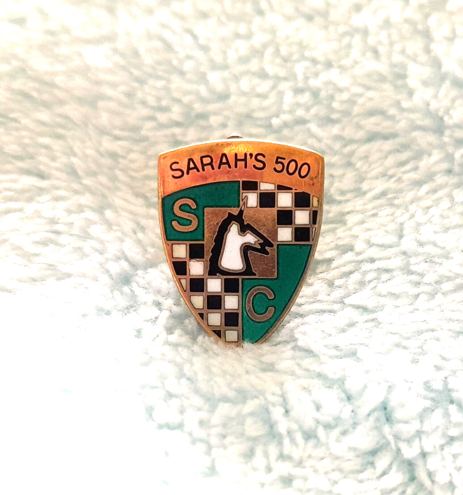 RARE Vintage SARAH COVENTRY 14 K Solid Gold B B Co Sarah's 500 Shield Award Pin