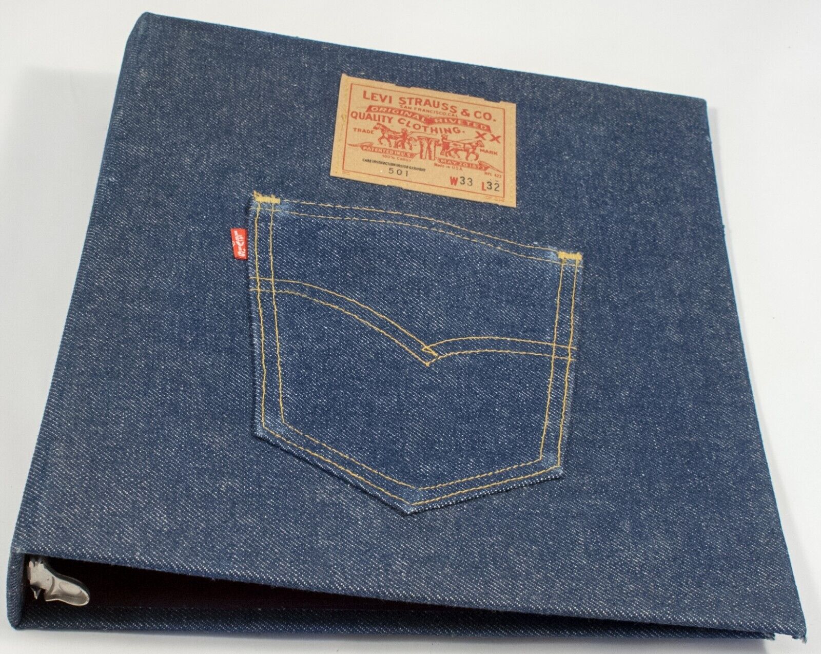 Levis 501 3 Ring Binder Pocket w/ Red Tab and Brown Tag Vintage Rare USA