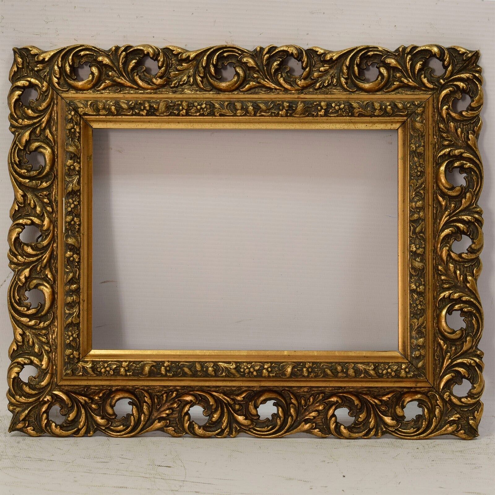 19th cent old wooden frame, original condition, dimensions 9.4 x 7.1 in