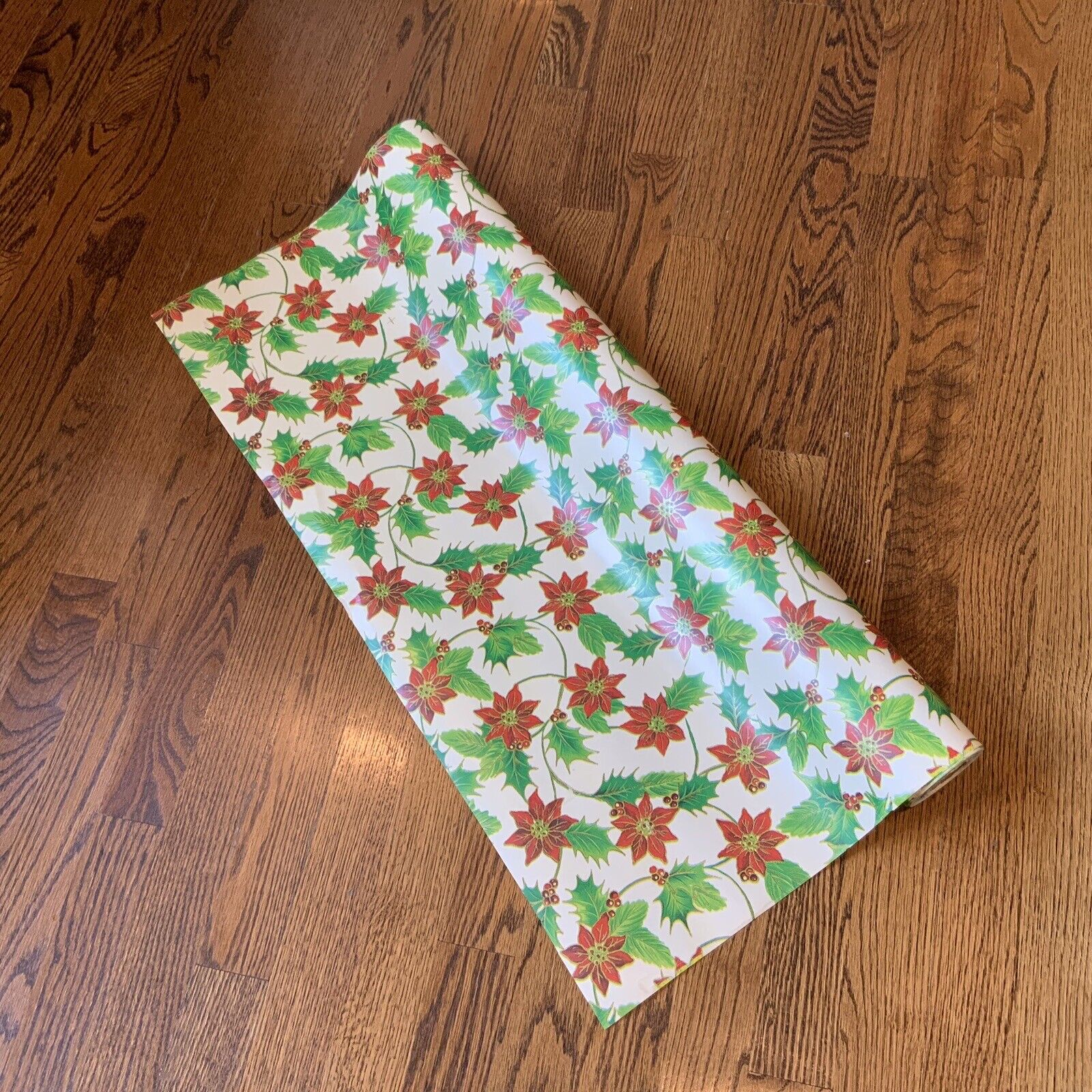 Retro CHRISTMAS Poinsettia Vintage Department Store Wrapping Paper Roll