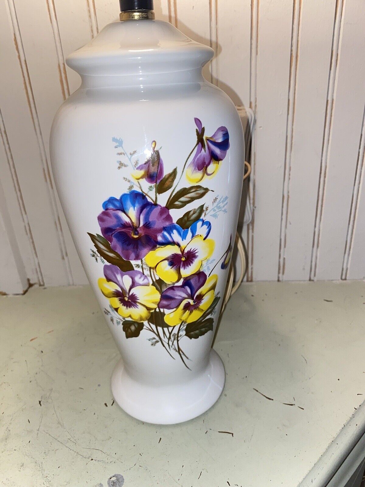 Vintage 14.5” Tall Ceramic Lamp With Painted On Pansies 