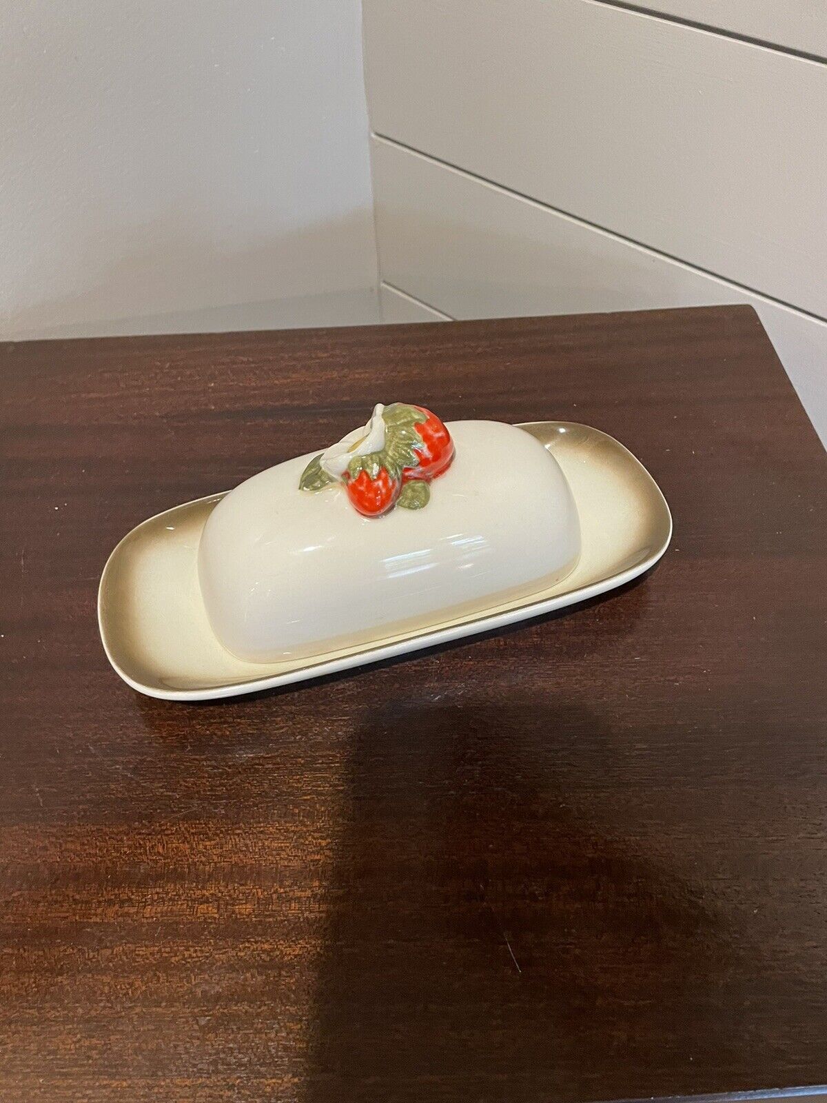 VINTAGE Metlox California Strawberry Poppytrail Butter Dish With Lid MCM