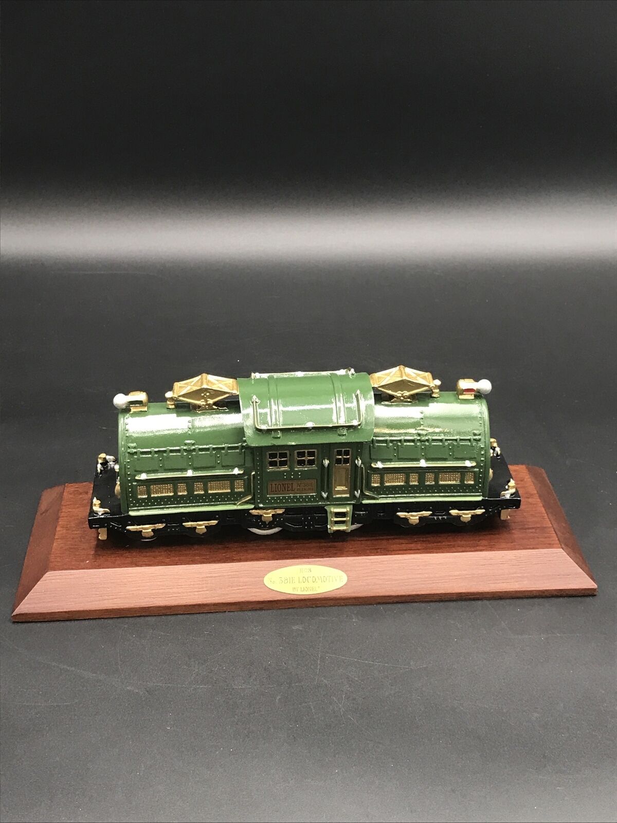 1928 No. 381E Locomotive w/Wood Base Avon by Lionel