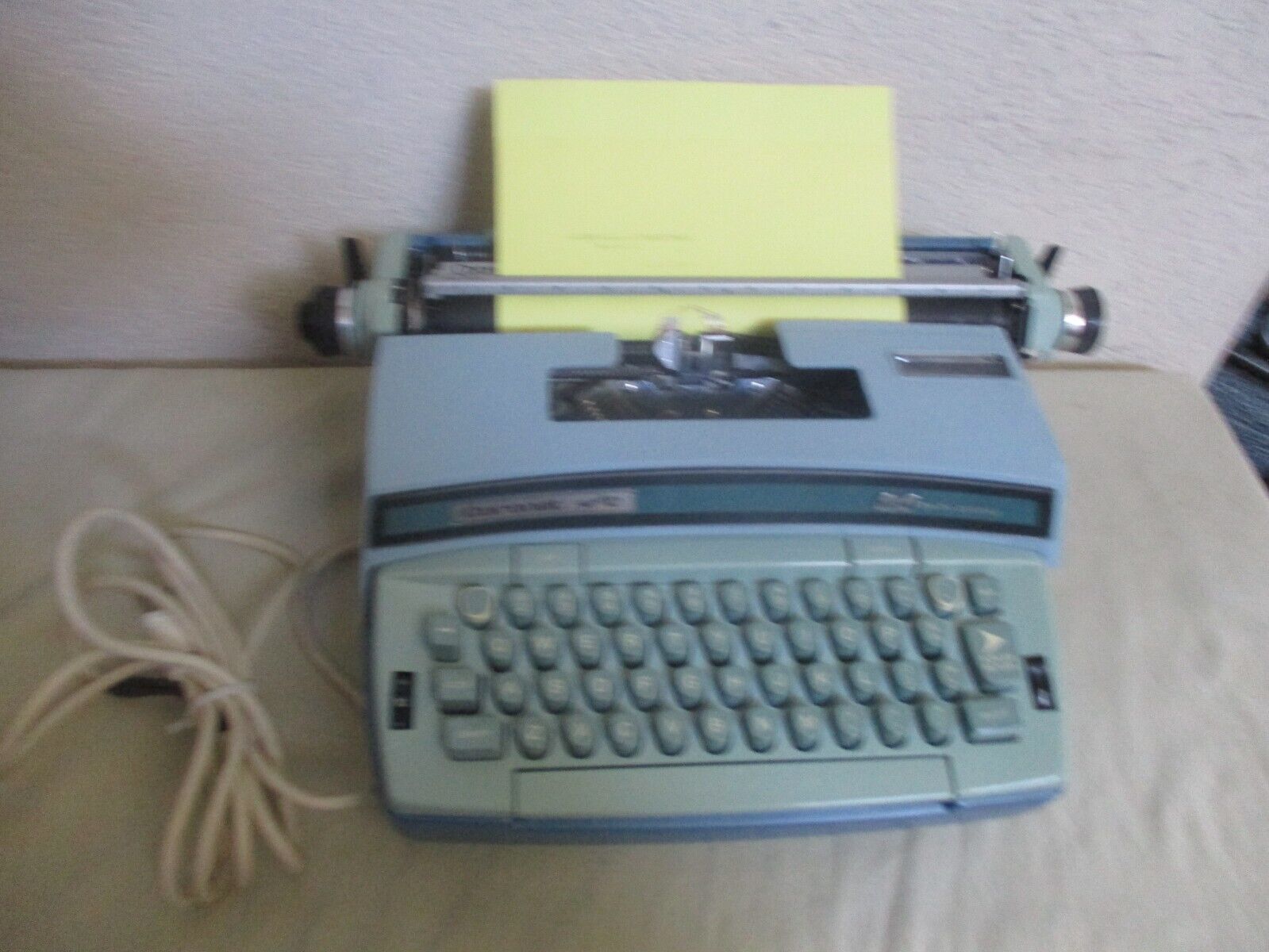 Vintage Smith Corona Coronet Super 12 Electric Typewriter Blue W/Case