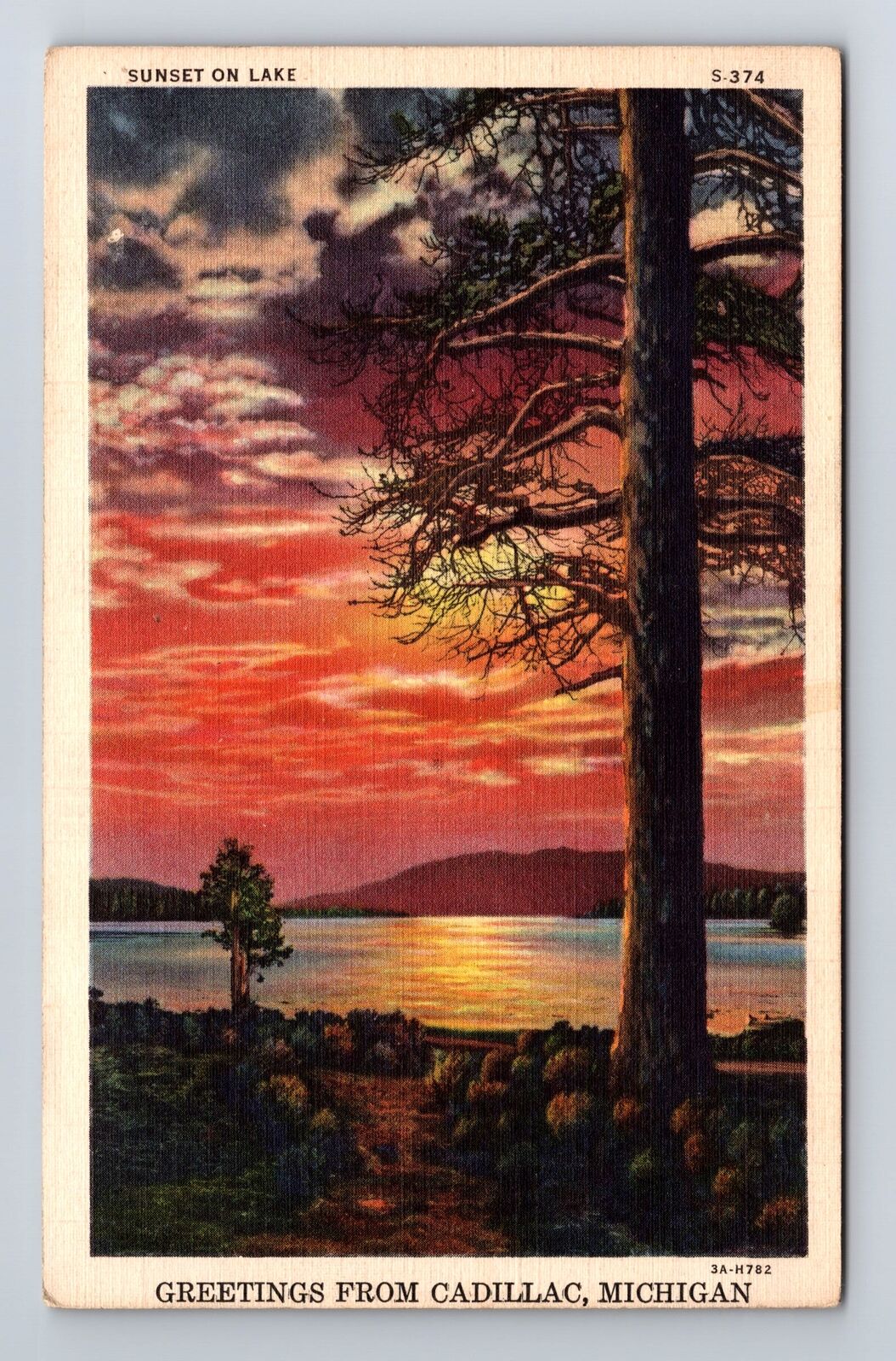 Cadillac MI-Michigan, Sunset on Lake, General Greetings, Vintage Postcard