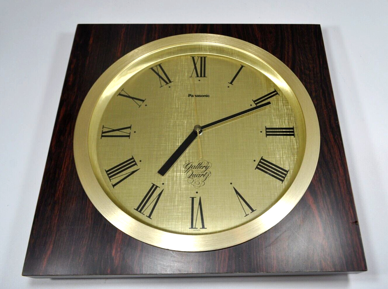 Vintage Panasonic Gallery Quartz Wood Wall Clock w Gold Face TF-605 #50604 Japan