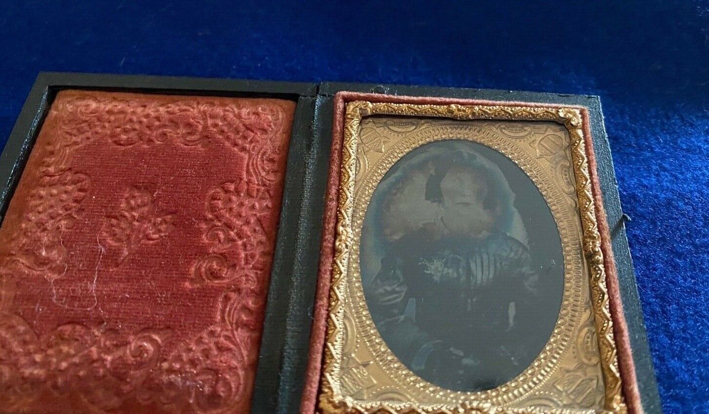 Daguerreotype Ninth Plate of Woman in Victorian Dress-case intact-working latch