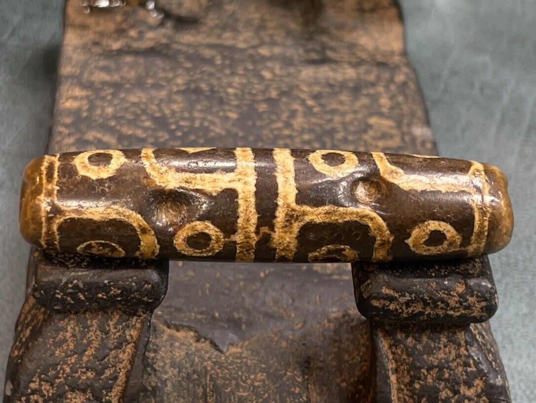 Tibetan Nepalese Himalayan Ancient agate Old Dzi Talisman 12 Eye Beads Amulet