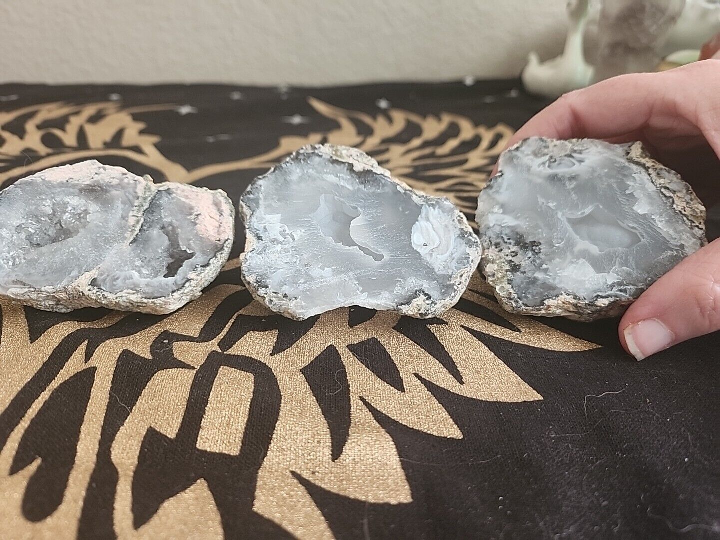 lot of 3 agate geodes