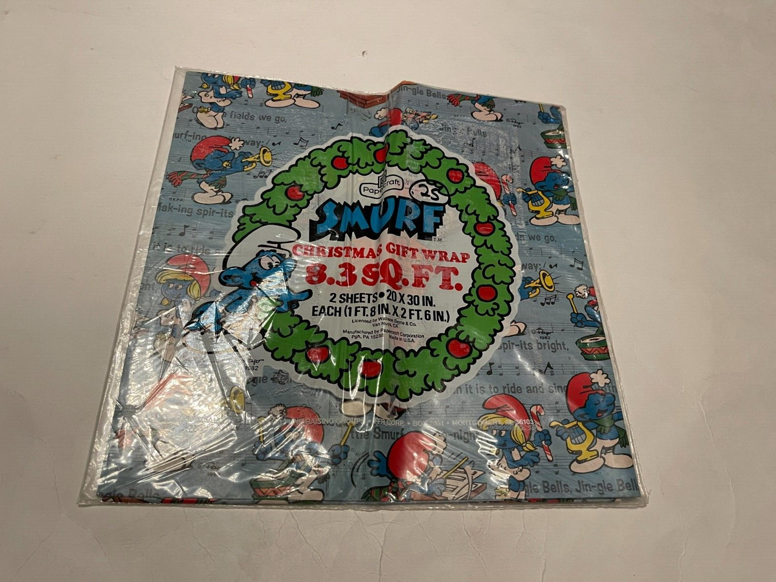 Vintage 1982 Smurf Gift Wrap