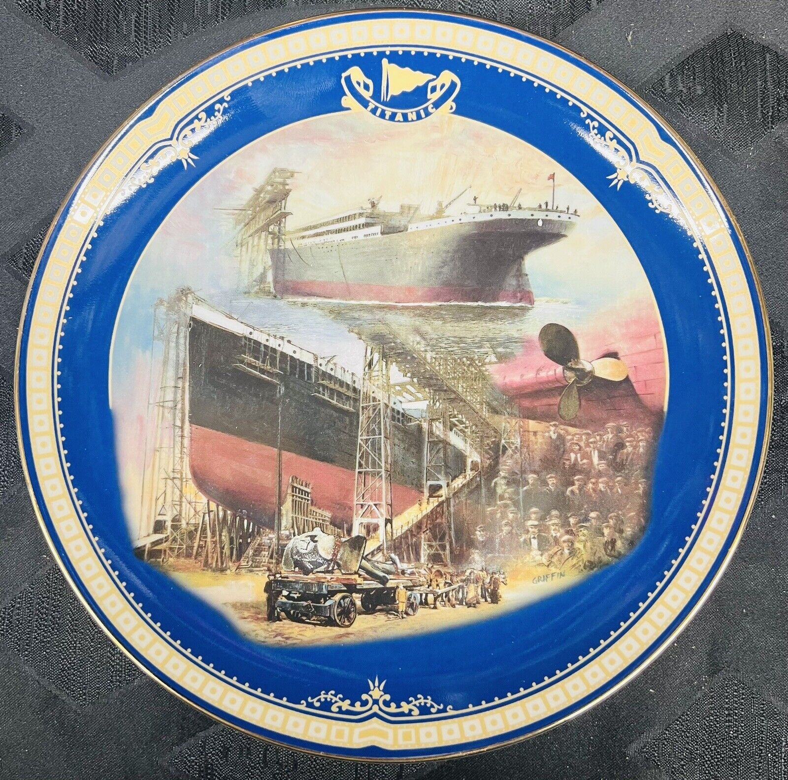 Titanic: Queen Of The Ocean Collectors Plate #15 Birth  Of A Queen Plate #1549A
