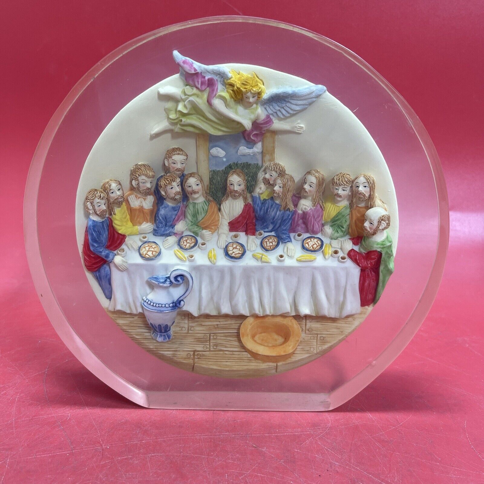 BEAUTIFUL VINTAGE LAST SUPPER 3D PLATE - STAND