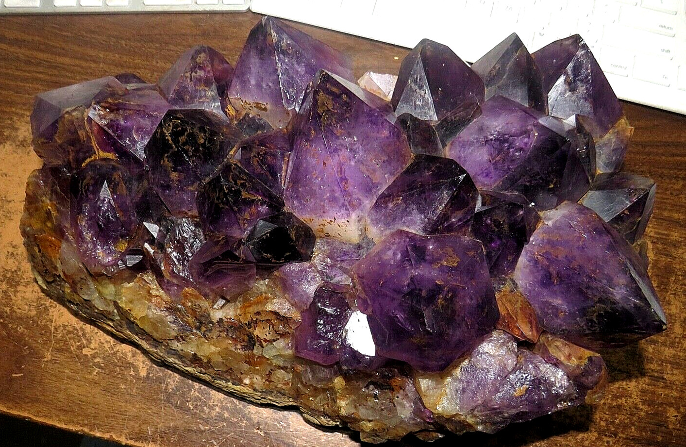 HUGE  AMETHYST CRYSTAL CLUSTER  CATHEDRAL GEODE FROM URUGUAY; 2 -3 INCH CRYSTALS