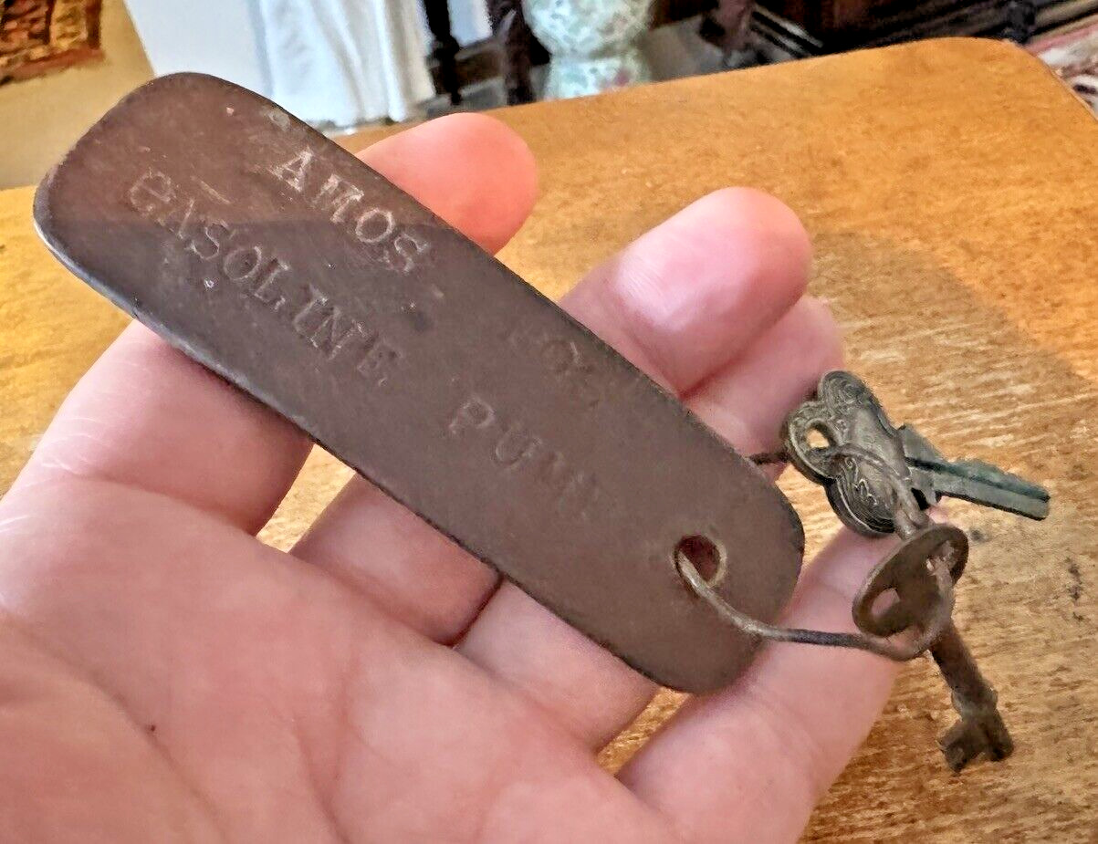 Antique Vintage Amos Post Gasoline Pump Leather Key Fob and Keys