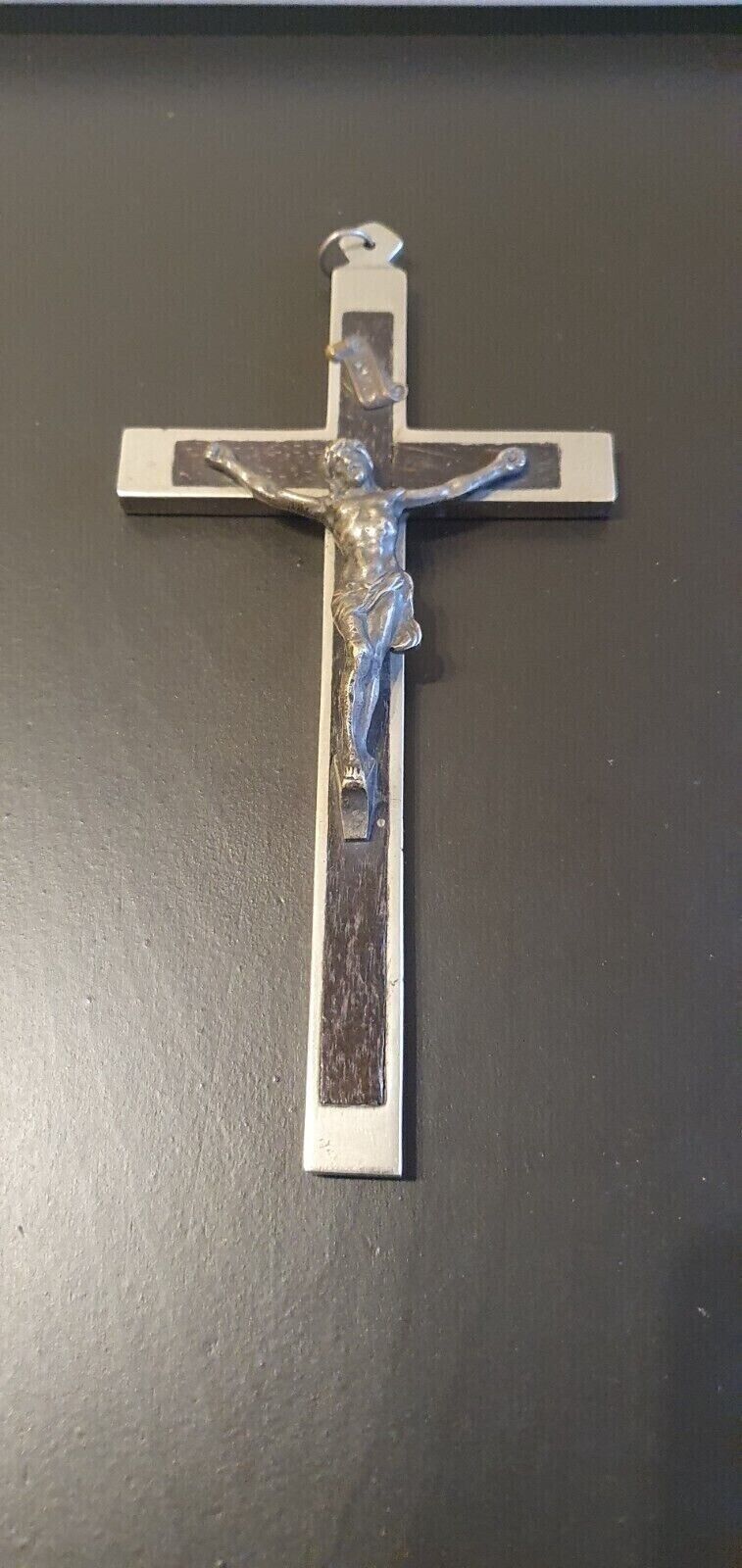 Cruz antique de metal de Jesus talla antigua