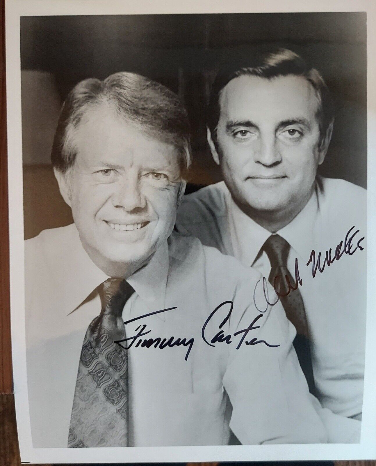 Jimmy Carter & Walter Mondale Signed B&W 8x10 Photo Autographed Full Signature