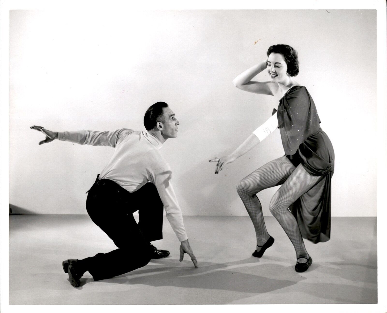 LD282 Original Ewing Galloway Photo COUPLES DANCING Beautiful Woman in Stockings