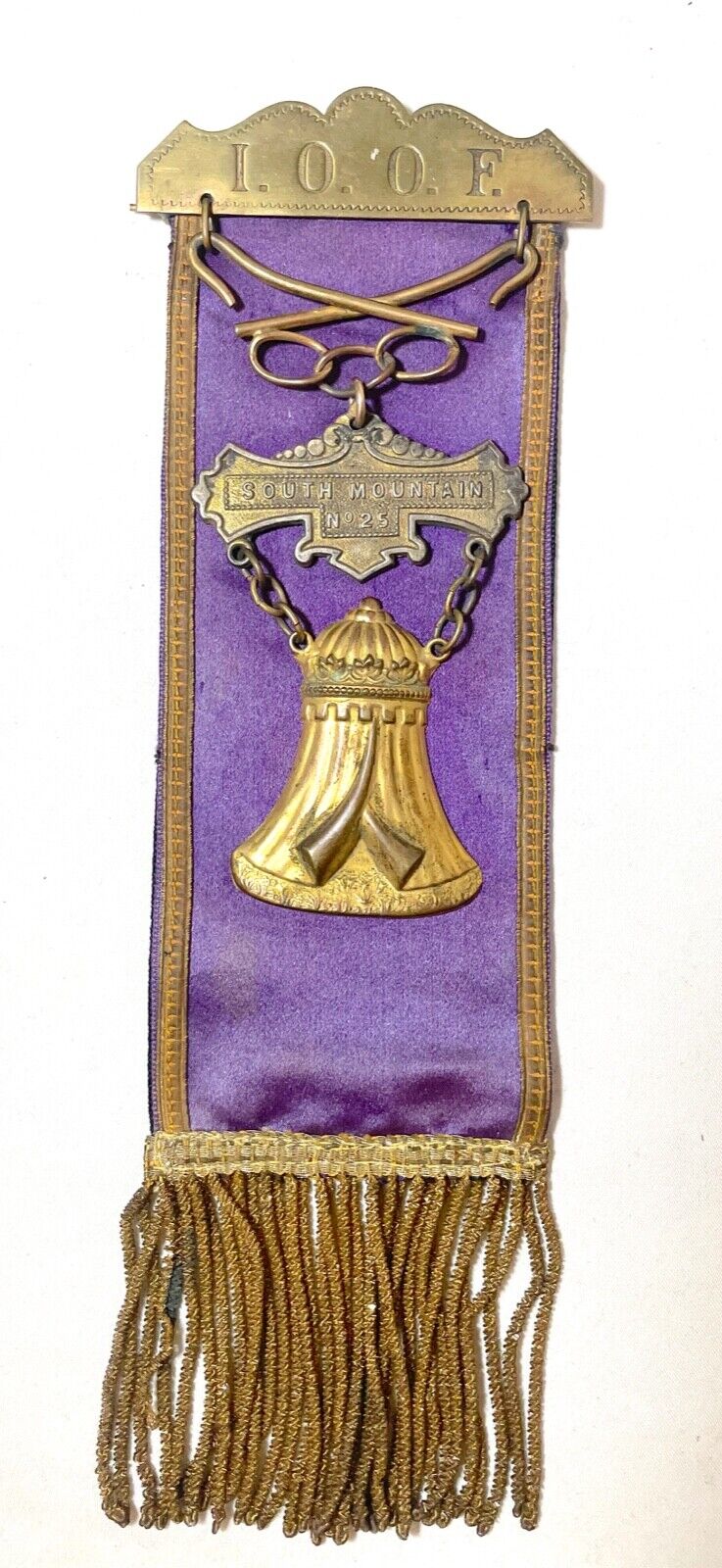 RARE antique IOOF Odd Fellows bronze Pin Badge 25 South mountain lodge ribbon