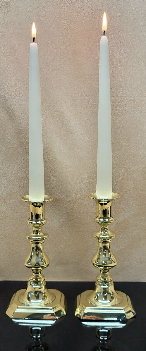 Good Pair American Classical Period c 1840 Cast Brass Push-Up Candlesticks 6.5\