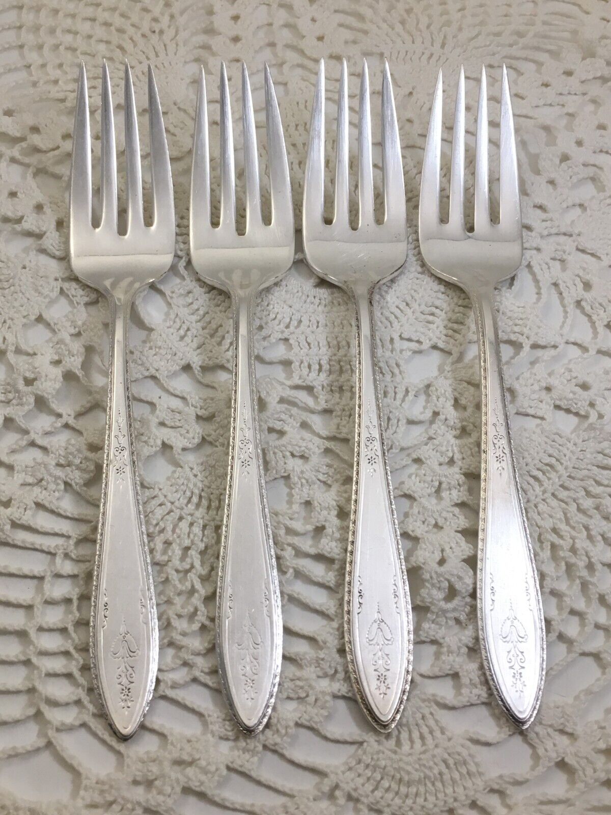 4 Salad Forks 1847 Rogers Bros ARGOSY International Silver Plate 1926 Flatware