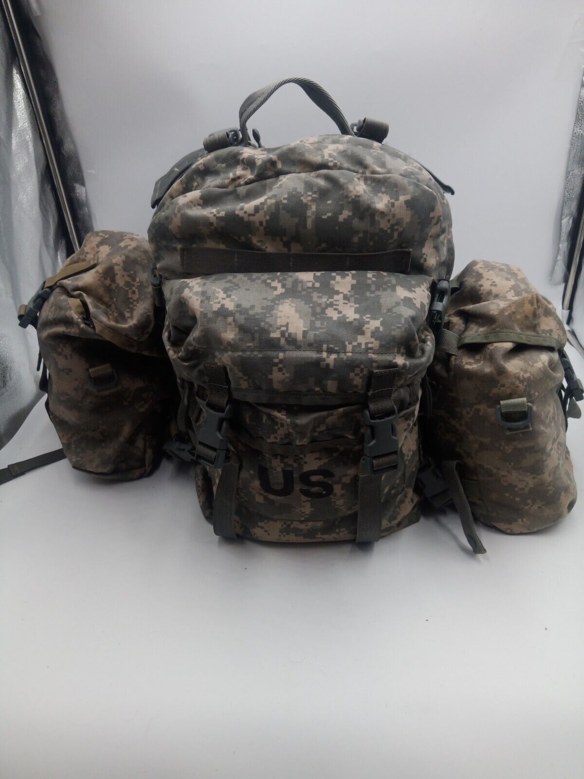 US MILITARY ARMY ACU  MOLLE II  ASSAULT PACK 3-DAY+2 Sustainment Pouches 103