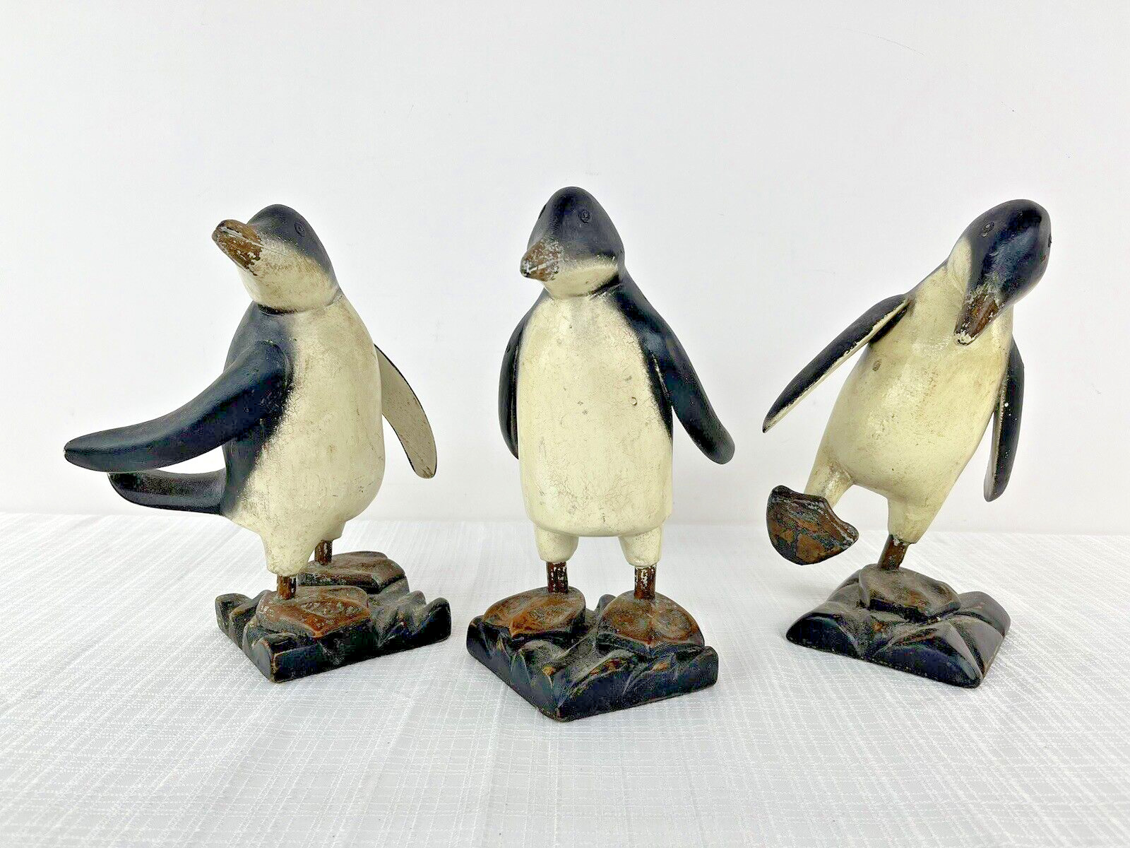 Smith & Hawken Target Wood Penguin 3PCs Distressed Statuary Figurines