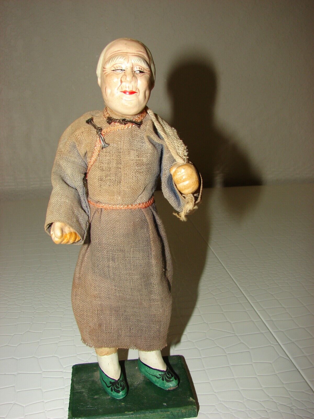 ANTIQUE CHINESE FISHERMAN PAINTED WOOD STATUE
