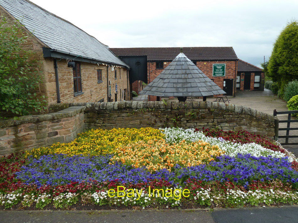 Photo 6x4 Ridgeway Craft Centre and spring floral display Very attractive c2011