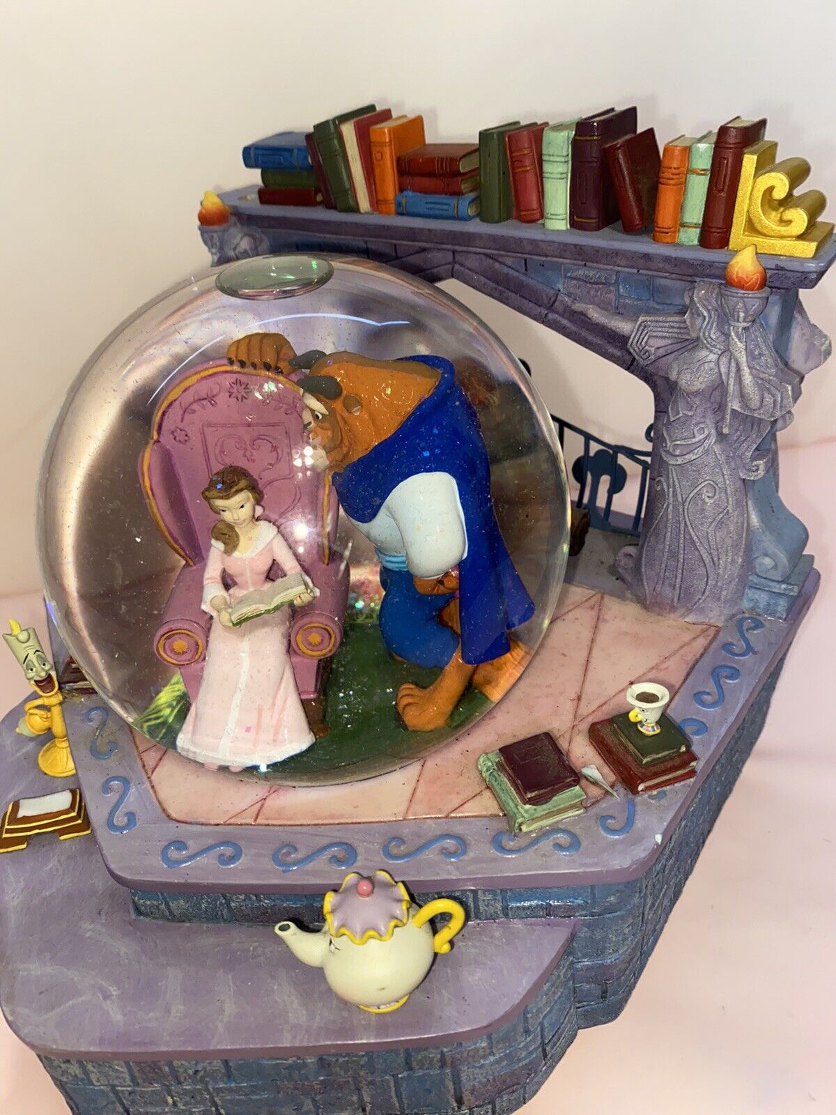Disney Beauty And The Beast Snow Globe \