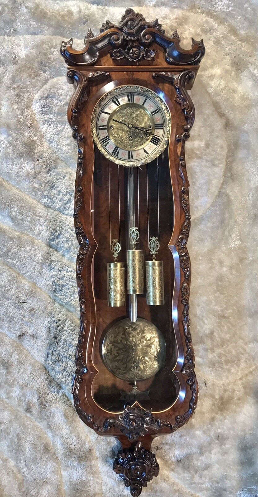 RARE Amazing Germany Movment Striking Vienna Clock,3 Carved Brass Weights Driven