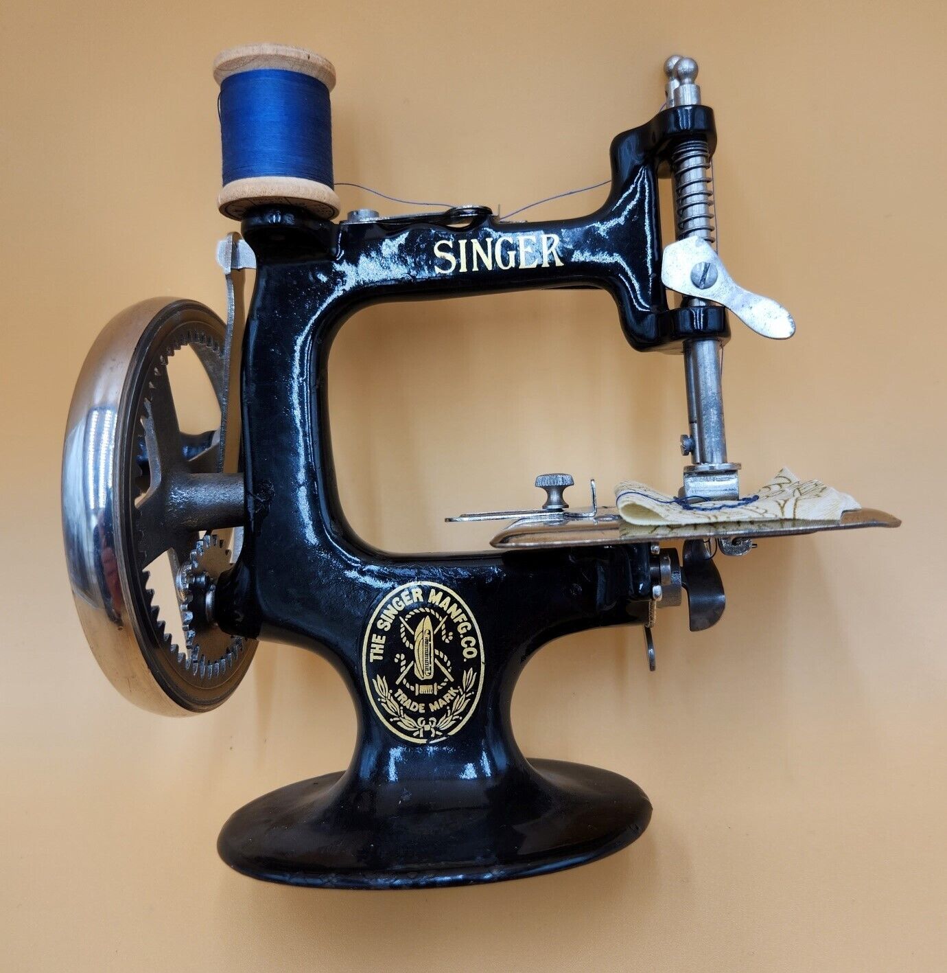 SINGER 20 Child Toy Sewing Machine 4 Spokes 20-1 1910s totaly Restored