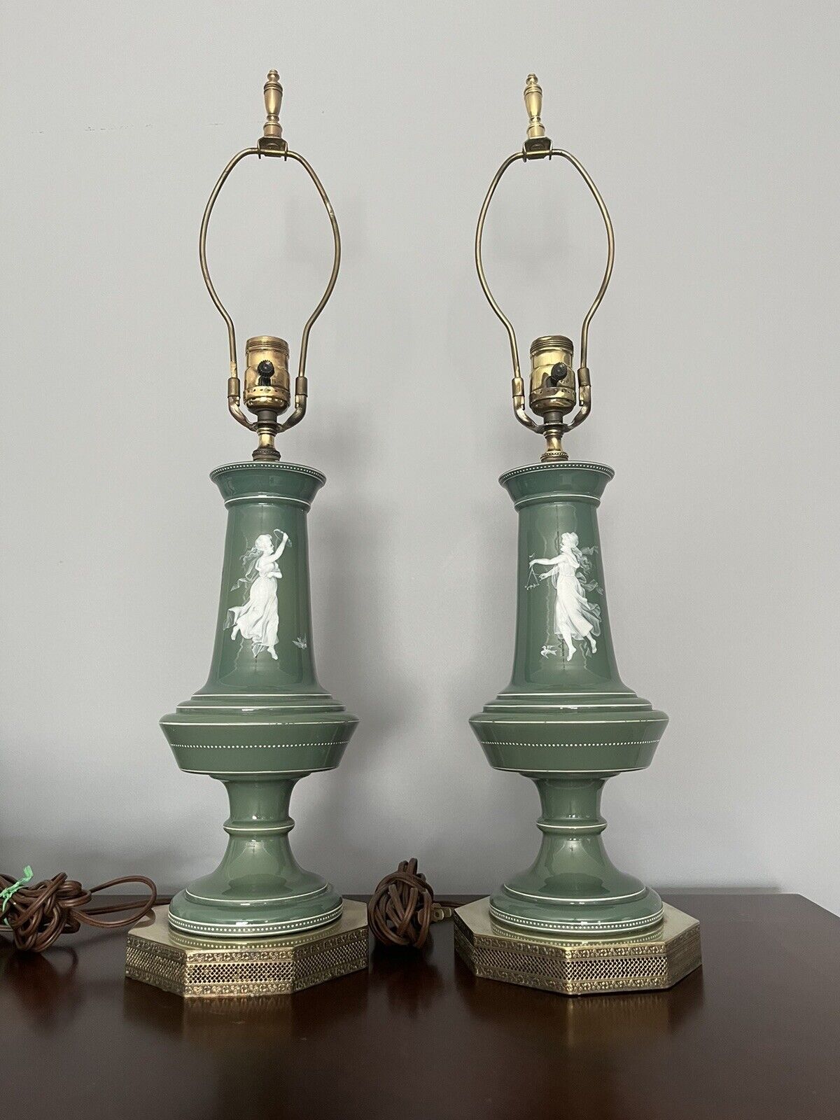 Stunning Pair Of Mary Gregory Vintage Lamps Rare 26.5”